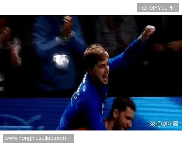 多特蒙德球迷暴力事件引发欧冠禁赛与巨额罚款惩罚措施