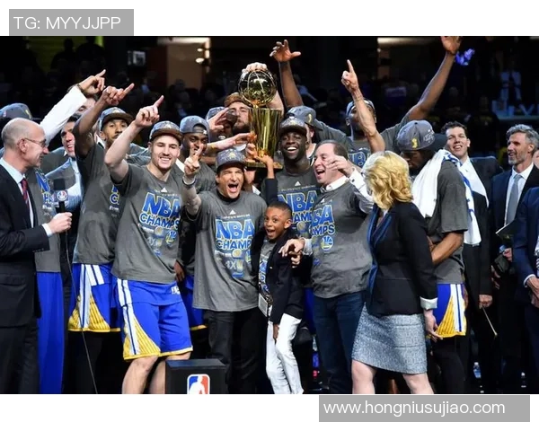 金州勇士与灰熊激战十回合球迷期待精彩对决与精彩瞬间