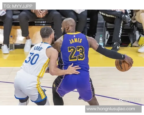 詹姆斯再现神勇表现助湖人加时战胜勇士成功晋级季后赛